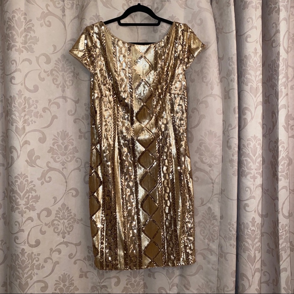 Sequin gold breathtaking dress! Size 16